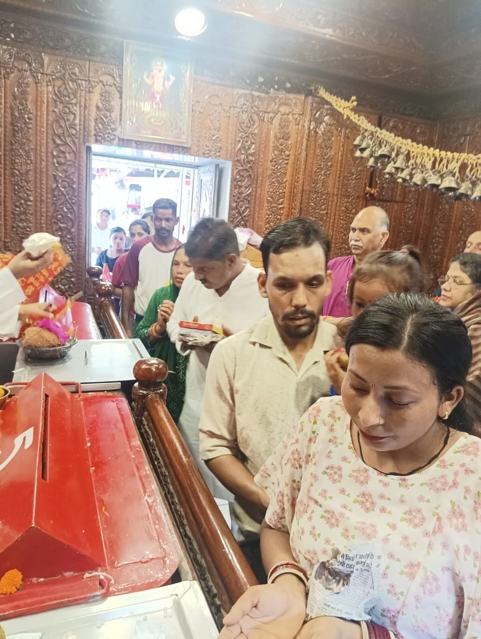 7000 people worship in mata balasundri temple on sunday