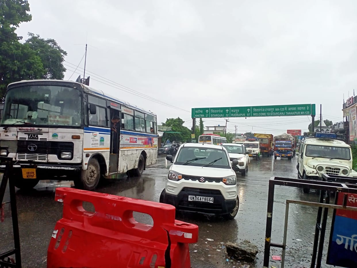 Vehicles sent intermittently from Tanakpur due to road closure