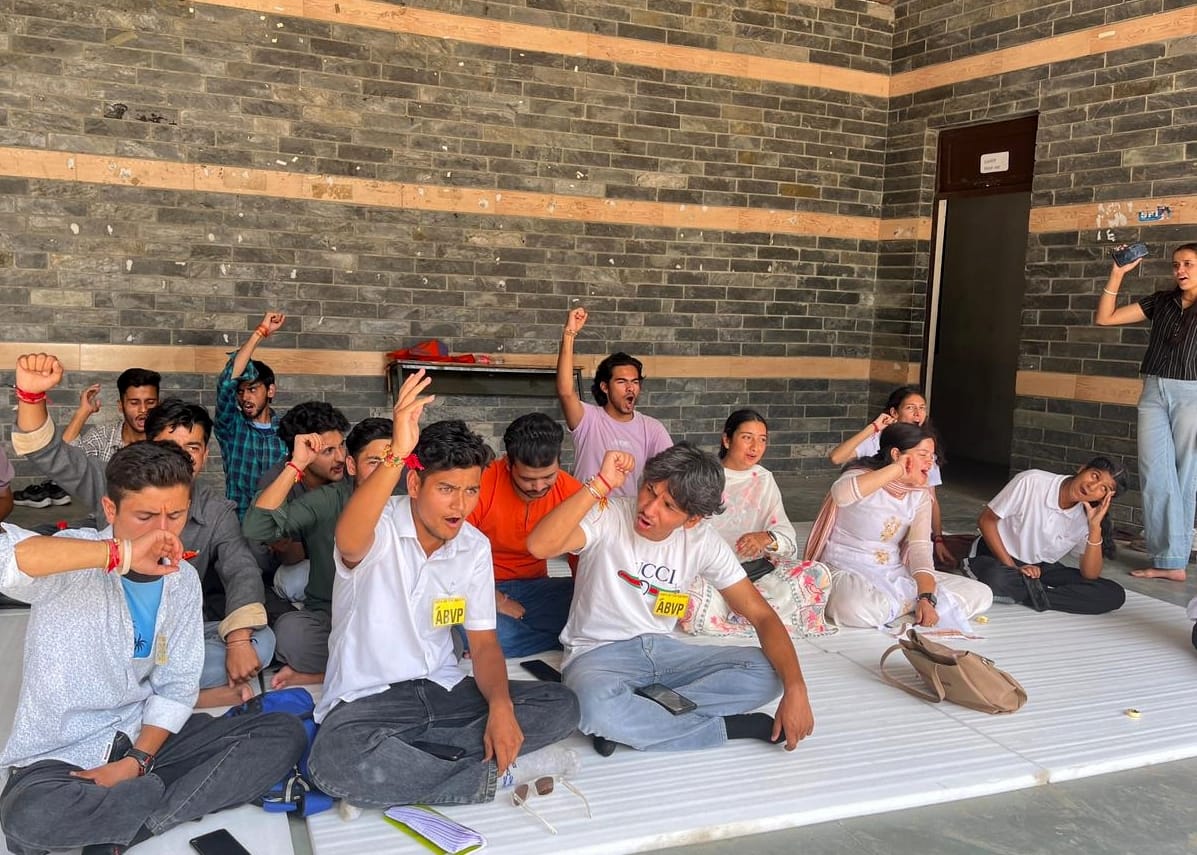 hunger strike against reducing the status of SPU
