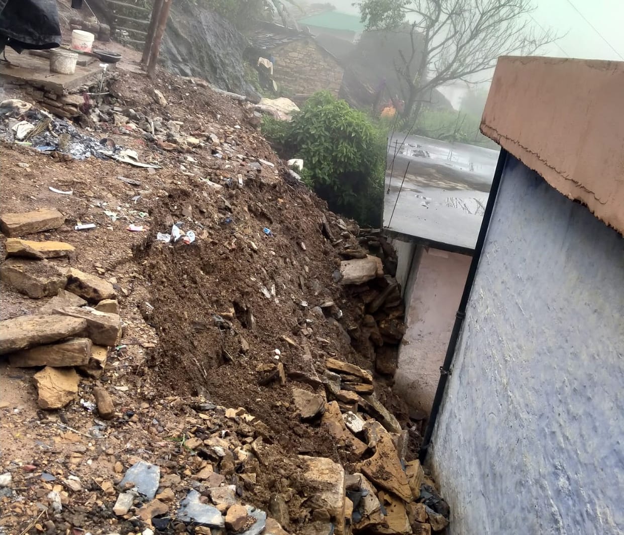 Lipulekh road opened, Adi Kailash pilgrims leave for Gunji