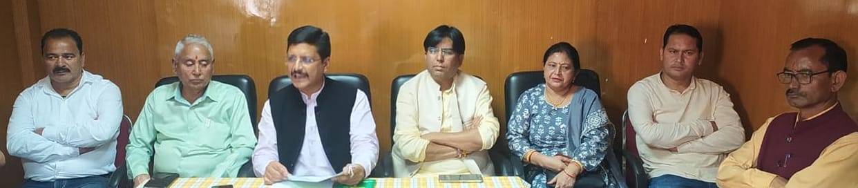 'It is wrong to uproot people in the name of encroachment'