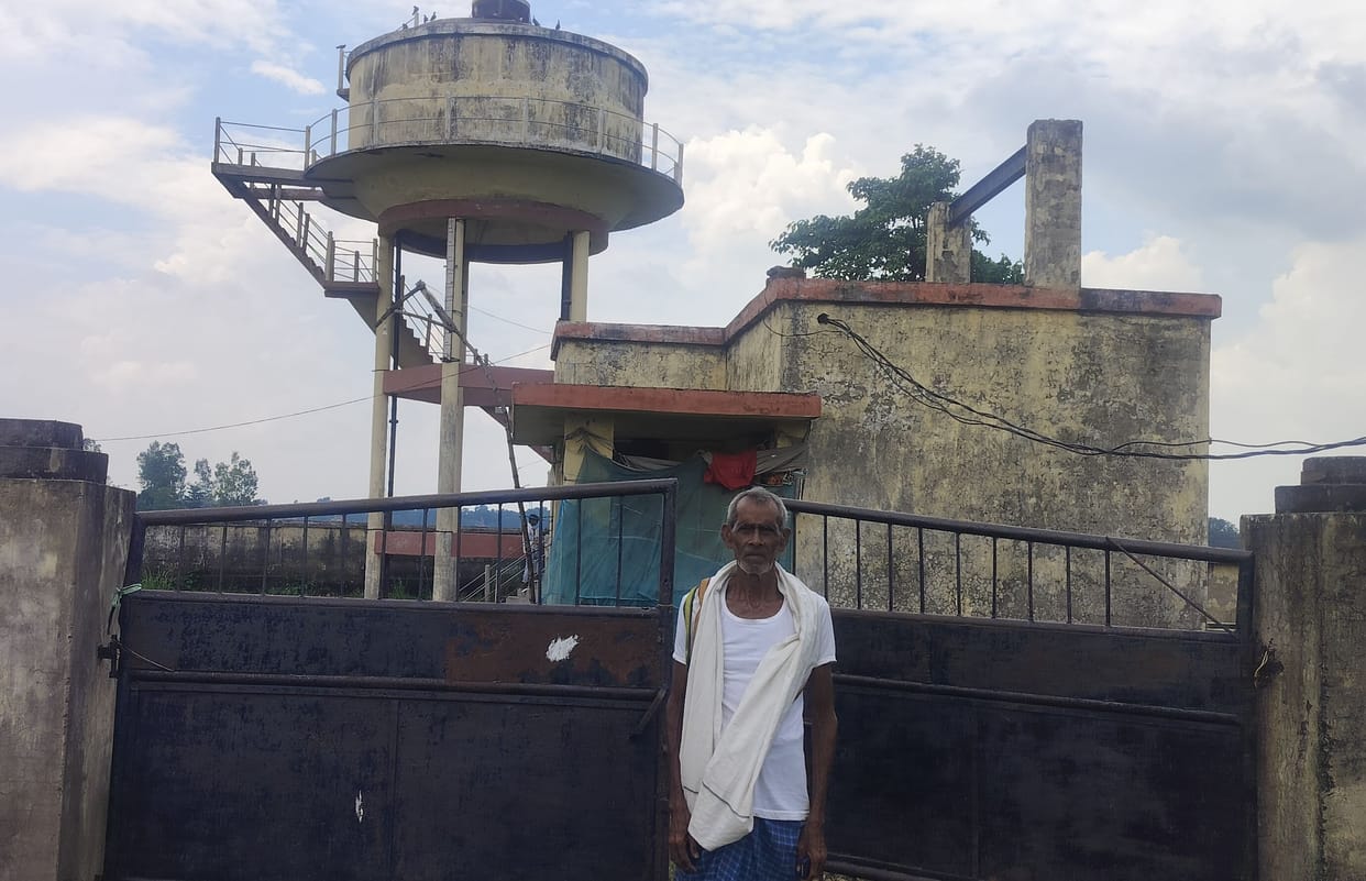 Water supply has been closed for a year, people are drinking bad water