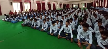 Emphasis laid on regular reading of newspapers for gaining knowledge.