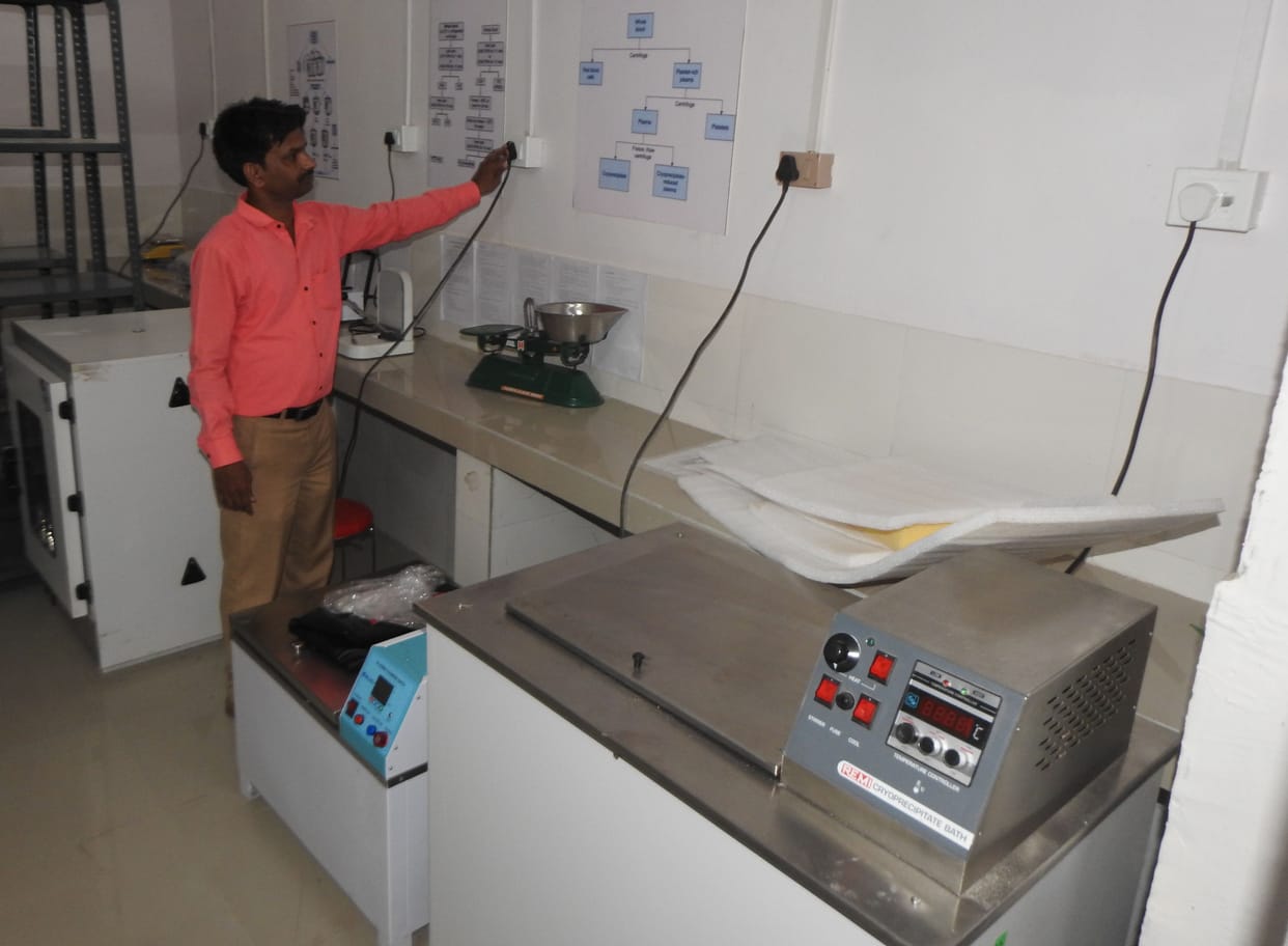 Patients increase due to changing weather, shortage of blood in blood banks