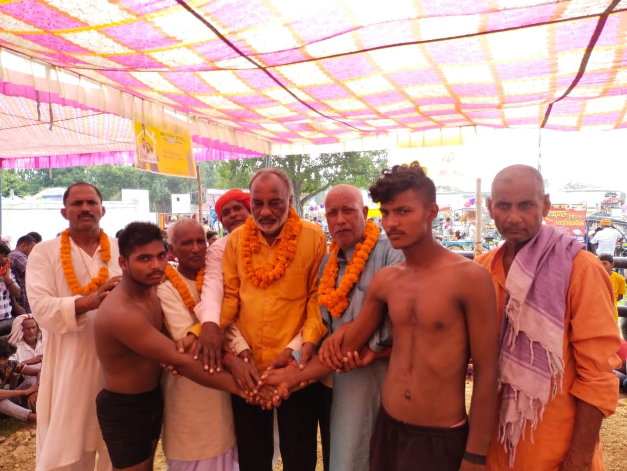 Durgesh of Lachia defeated Ritesh of Bhatni.