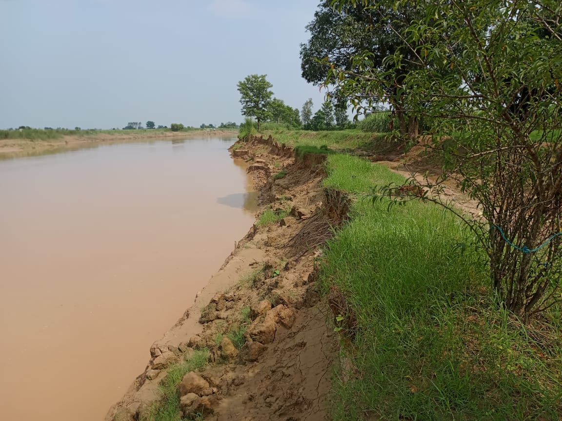 Threat to the existence of Chakpurwa village due to erosion of Sharda river in Lakhimpur Kheri