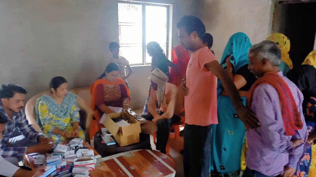 75 fever victims found in Dariyapur and Nagla Popa