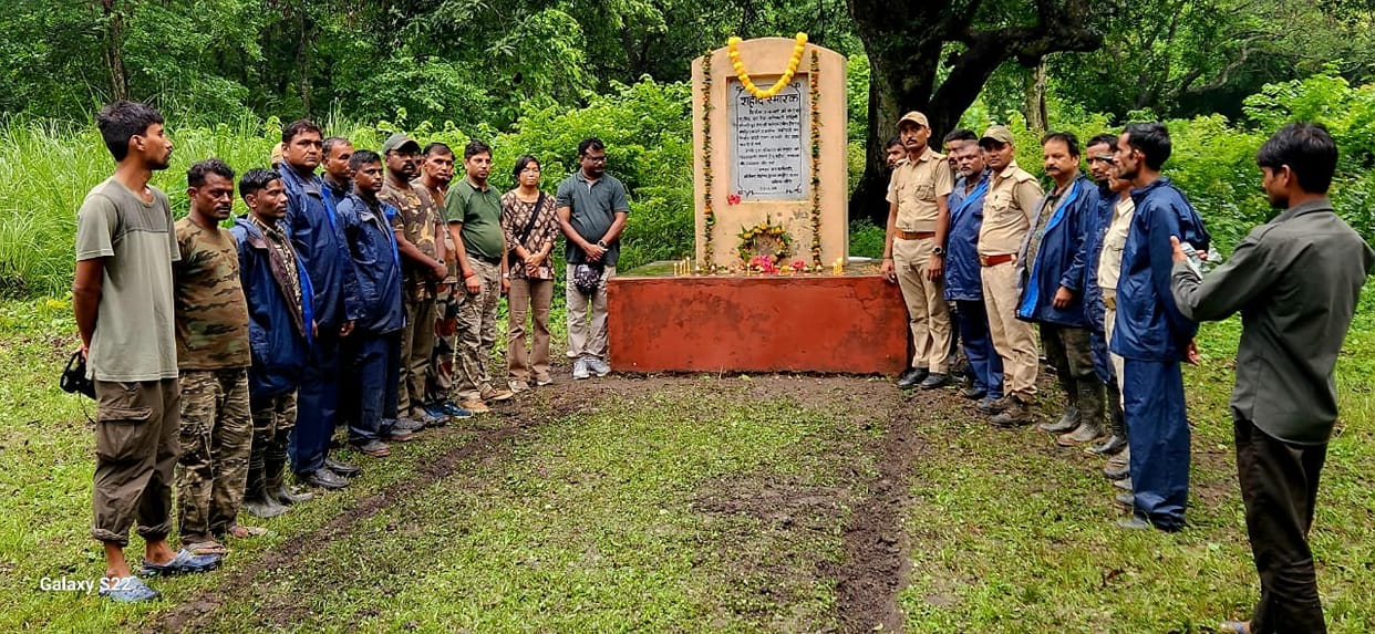 Forest workers martyred in Dudhwa remembered