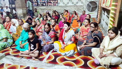 Devotees should listen to Ganesh Katha with true feelings.
