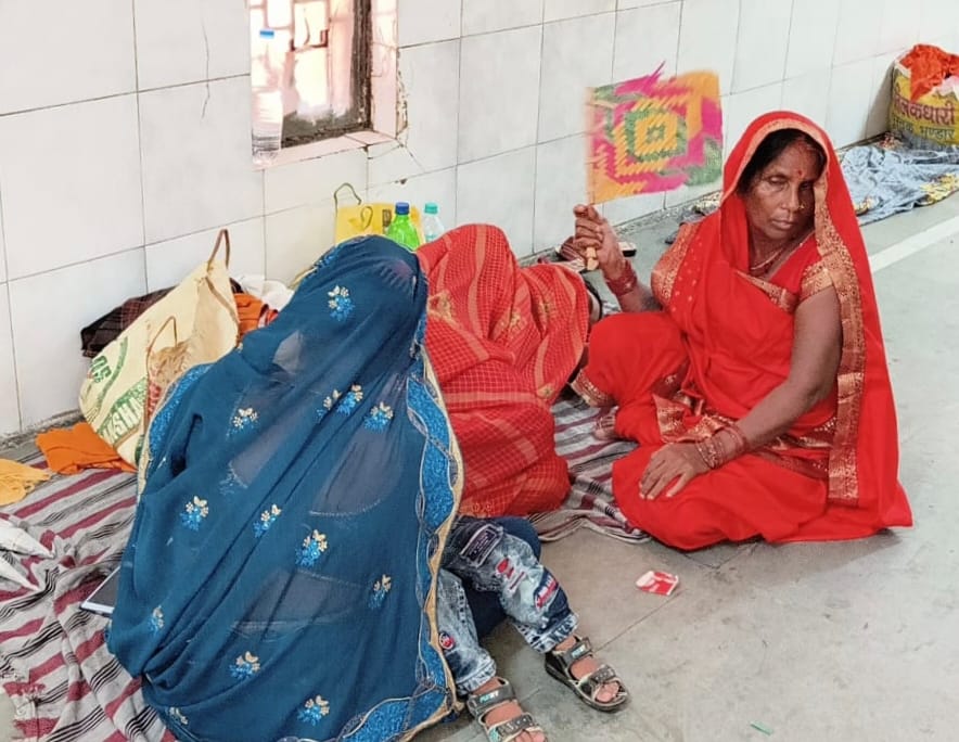Electricity failed for 15 hours, heat made us miserable