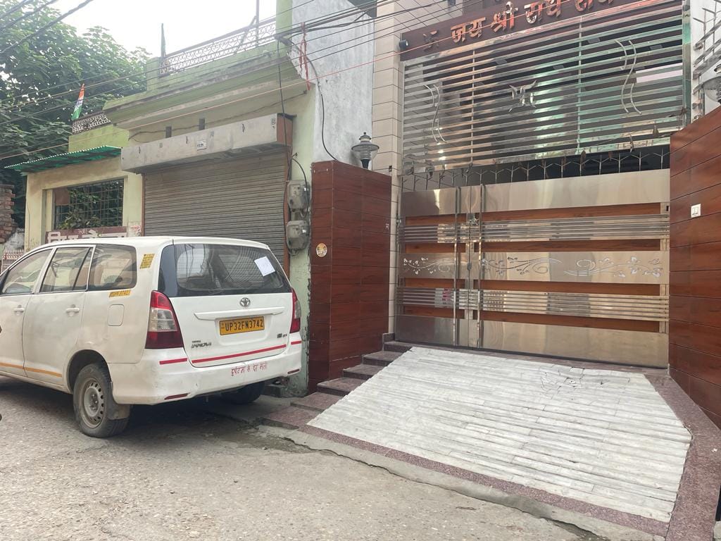 Income tax search operation continued for the second day, the team also reached the house