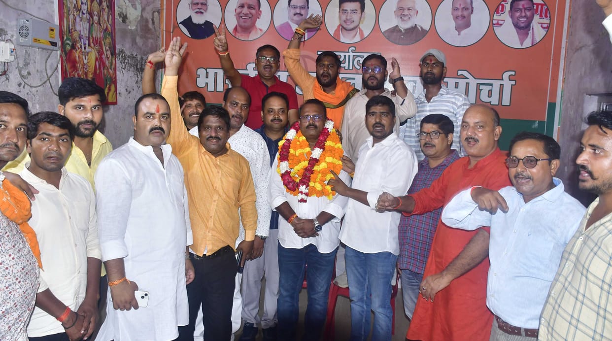 BJP bets on Kayastha face, hands over command to Ashish Srivastava