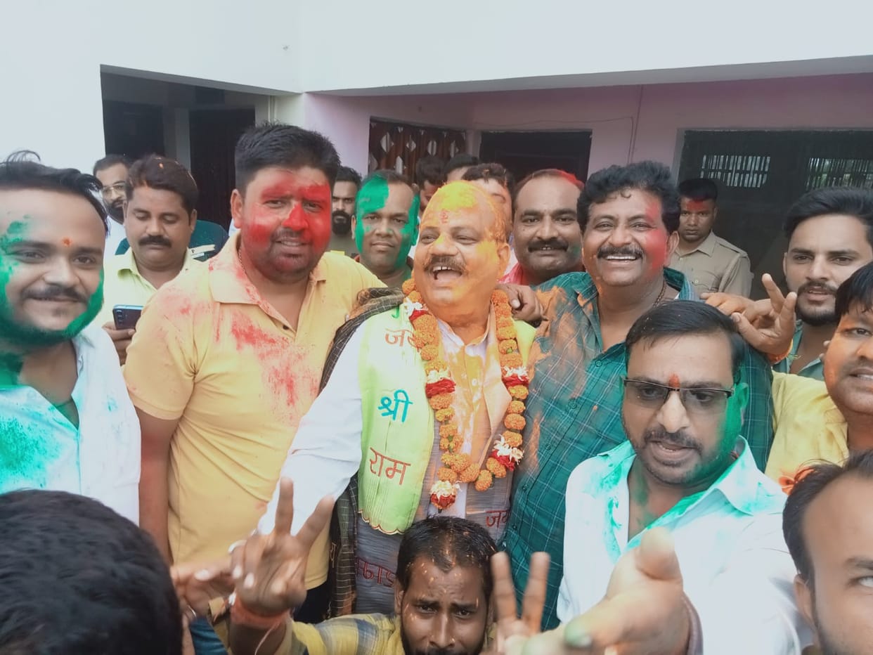 Sunil Singh again District President of BJP, supporters celebrated