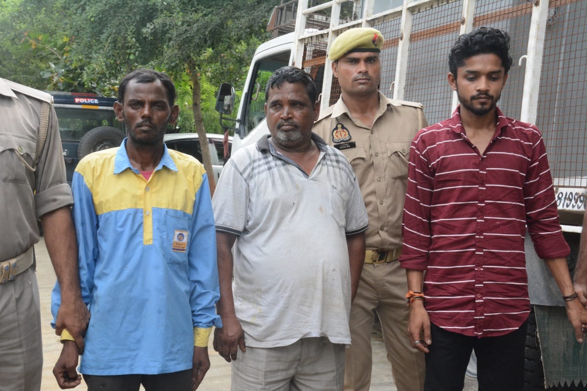Suspecting of immoral relations, friend was killed by poisoning liquor