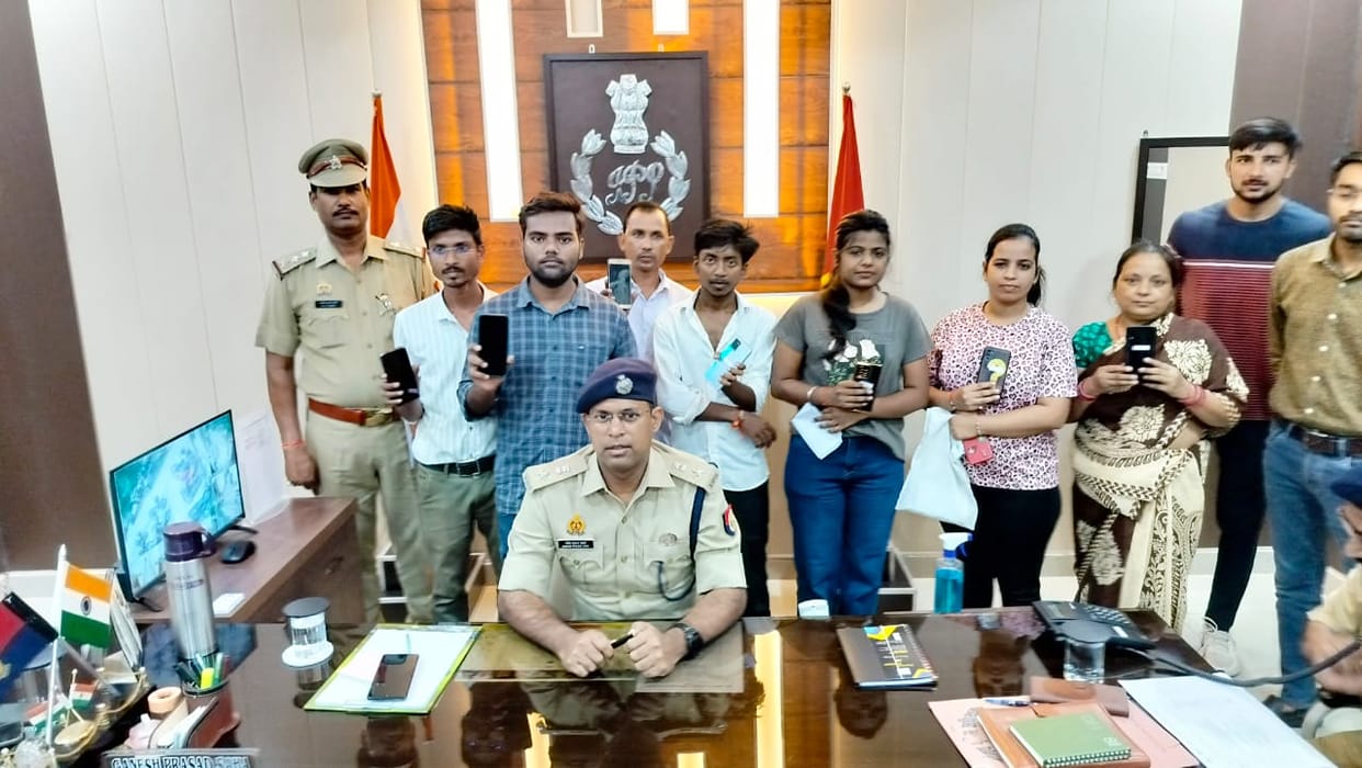 25 mobile phones worth Rs 3.49 lakh recovered