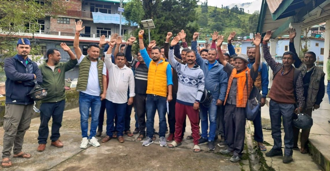 Demand to increase honorarium of UPCL linemen