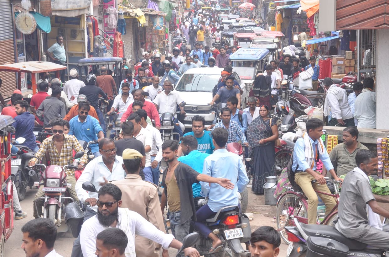 Cities continue to struggle with traffic jams