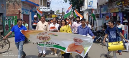 Tribute to the martyrs by taking out Amrit Kalash Yatra