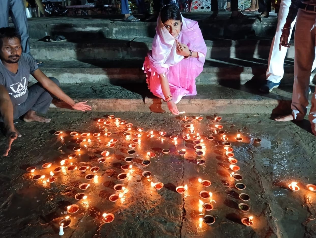Prime Minister's birthday celebrated by worshiping