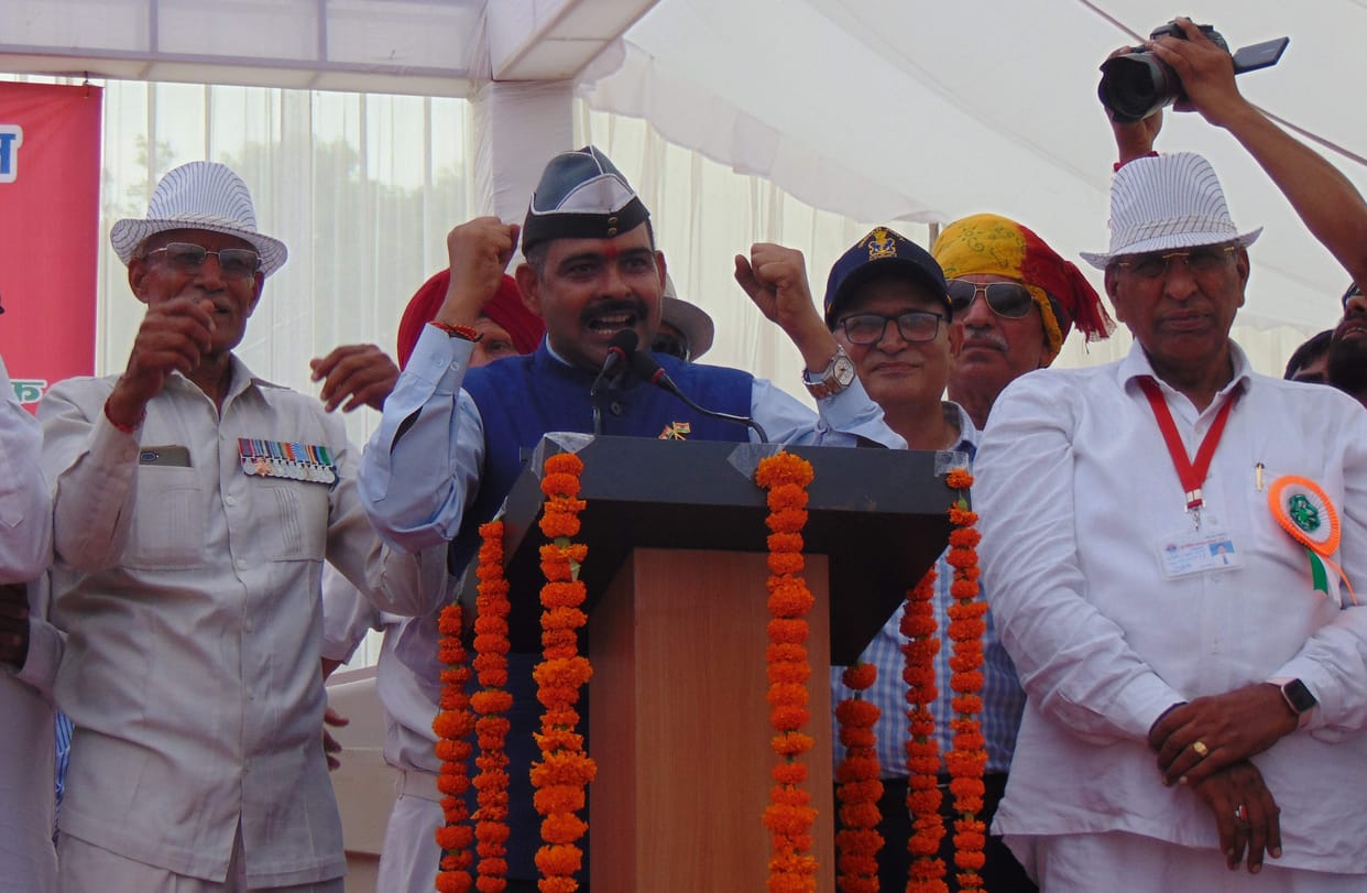 The government which gave the slogan of One Rank One Pension has made a difference between officer and soldier: Yogendra
