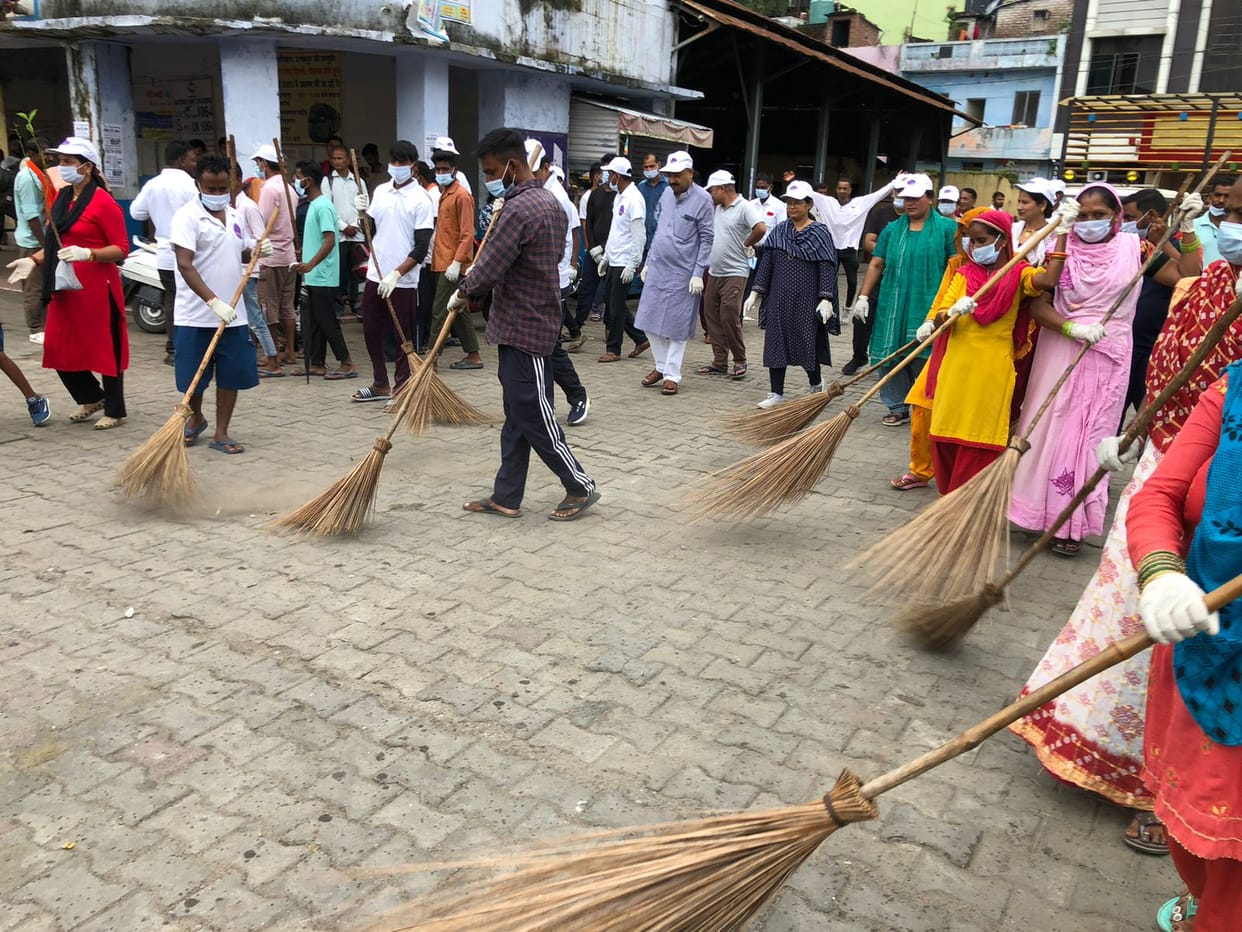 Cleanliness campaign launched in Tanakpur and Banbasa