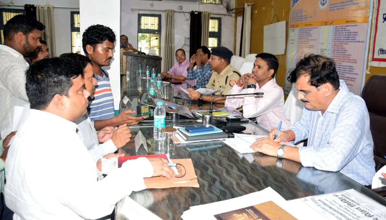 When no solution was found, the complainants returned disappointed.