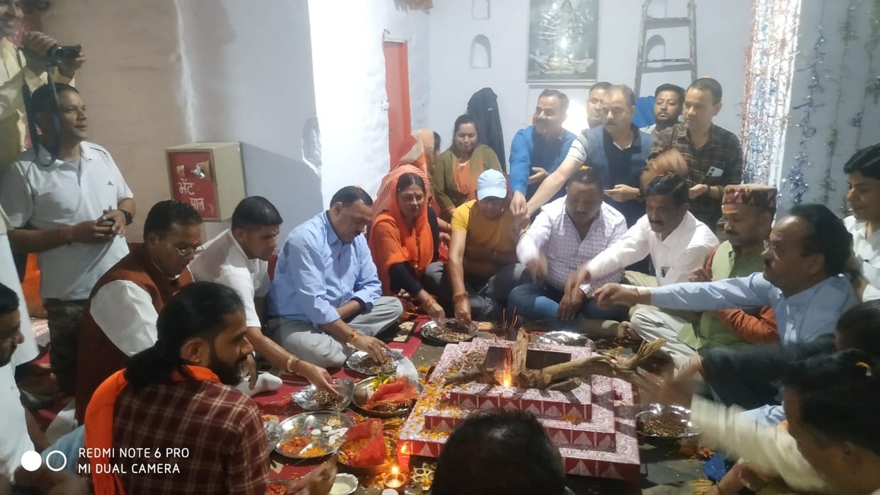 Cake cut on PM Modi's birthday
