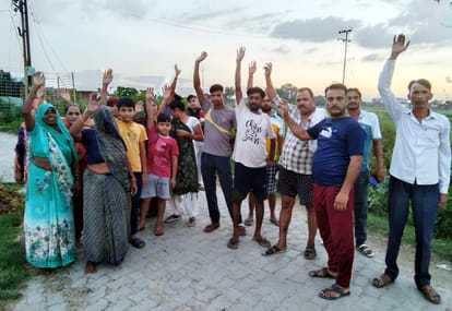 People demonstrated when blown transformer was not replaced