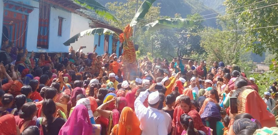 Devotees took blessings from Mother Nanda Devi