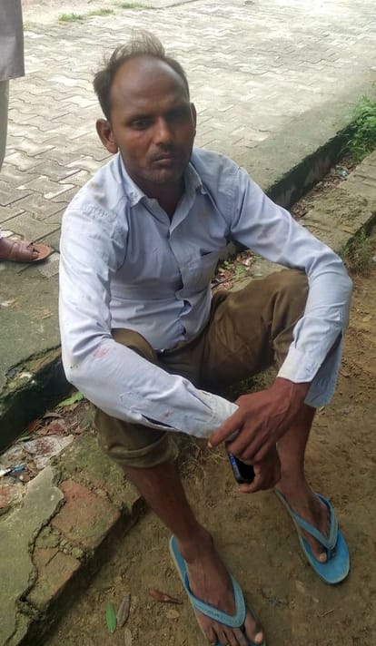 A farmer who had gone to graze goats was strangled to death with a pot.