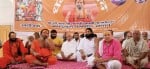 तमिलनाड़ के सीएम के बेटे के विरोध में संत-धर्माचार्य।