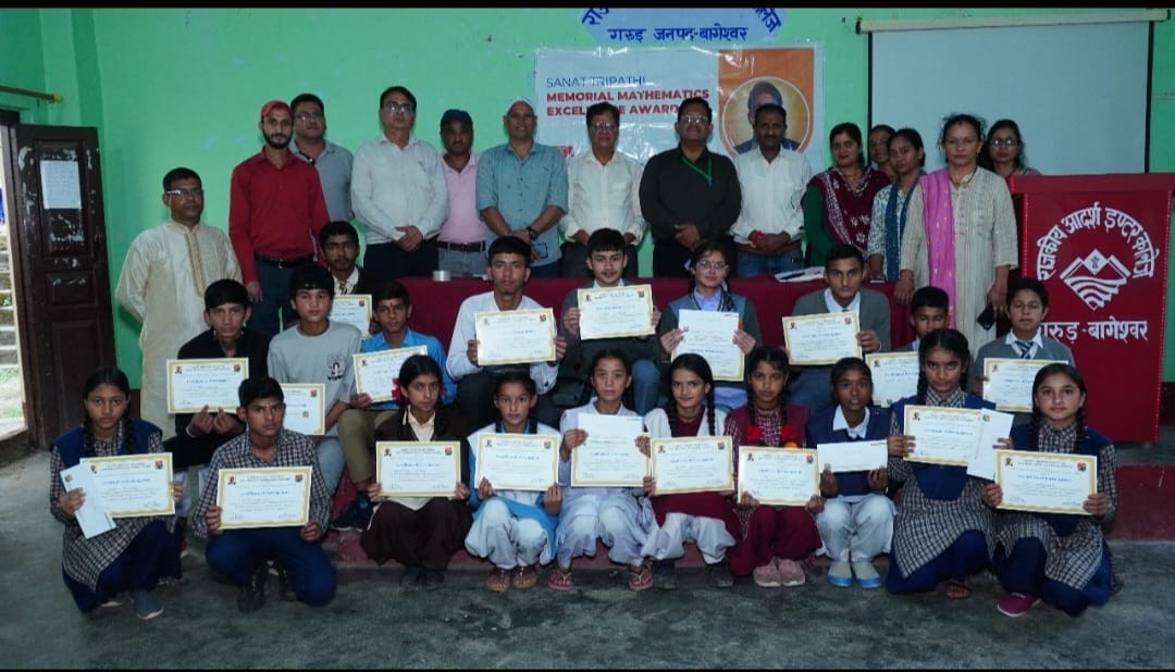 IAS Prakash will give scholarship to 11 children in memory of brother