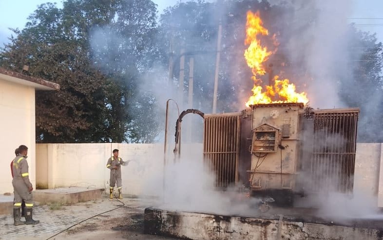 Transformer burnt in entire Hiravan sub-centre, power cut in 25 villages