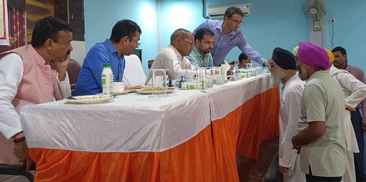 DM udayraj in sitarganj