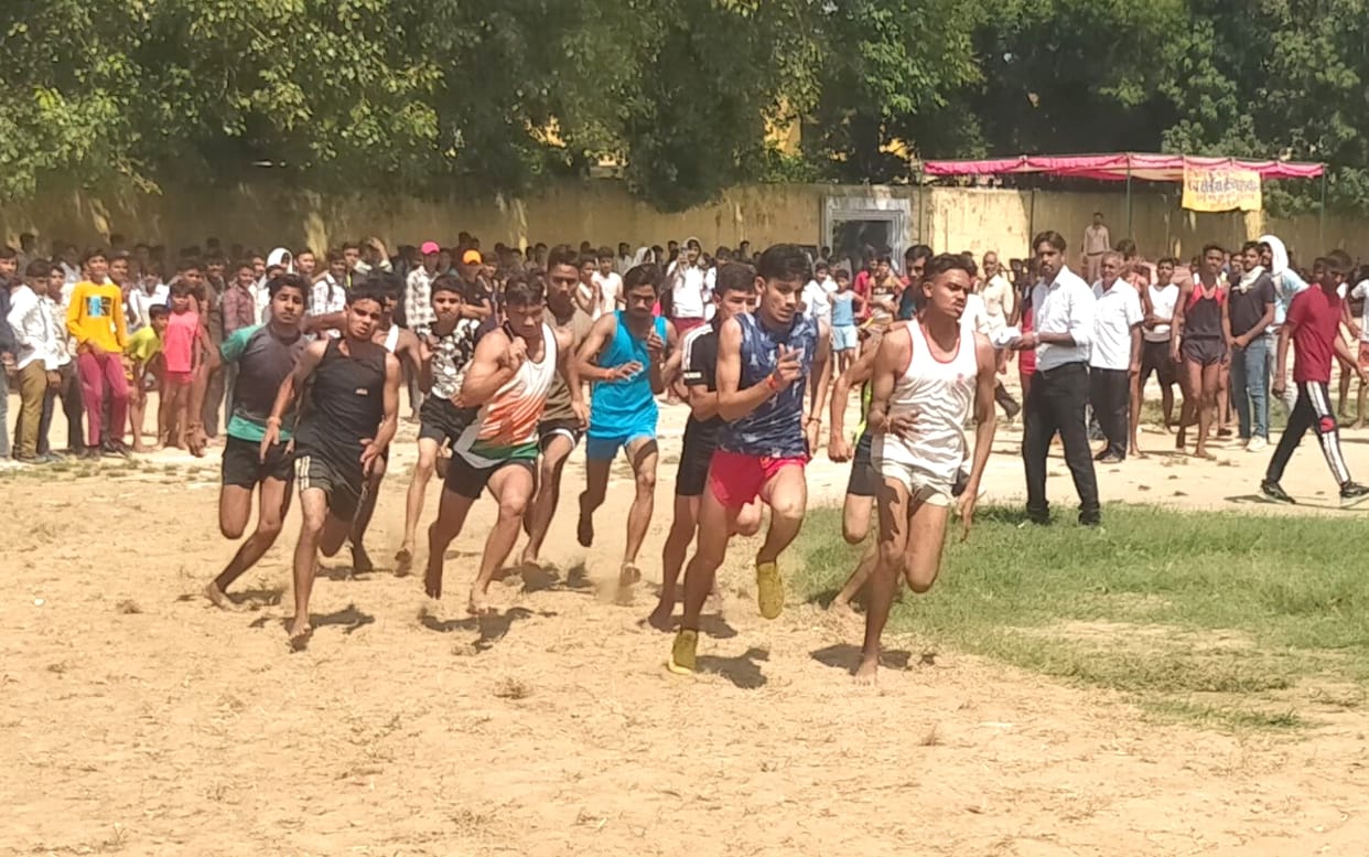 Bharat tops in 1500 meters and Priyanshu tops in 200 meters.