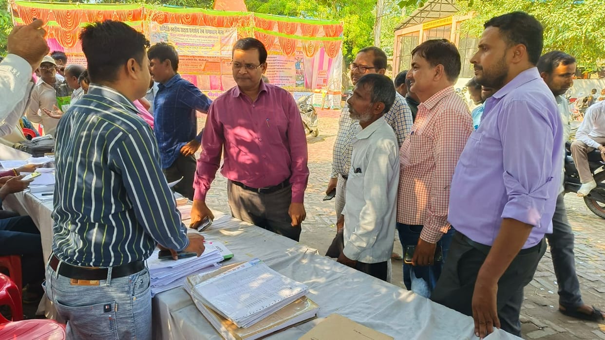 800 farmers saw sugarcane betting records on the second day of the fair.