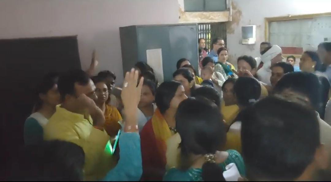 Schools allotted to 200 teachers amidst uproar and demonstration
