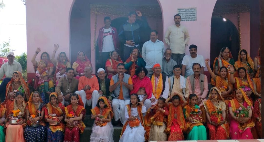 Havan, Yagya and Bhandara were held in Sui on Surya Shashthi.