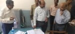 मेडिकल कालेज के ओपीडी का निरीक्षण करते डीएम पवन अग्रवाल। विज्ञप्ति