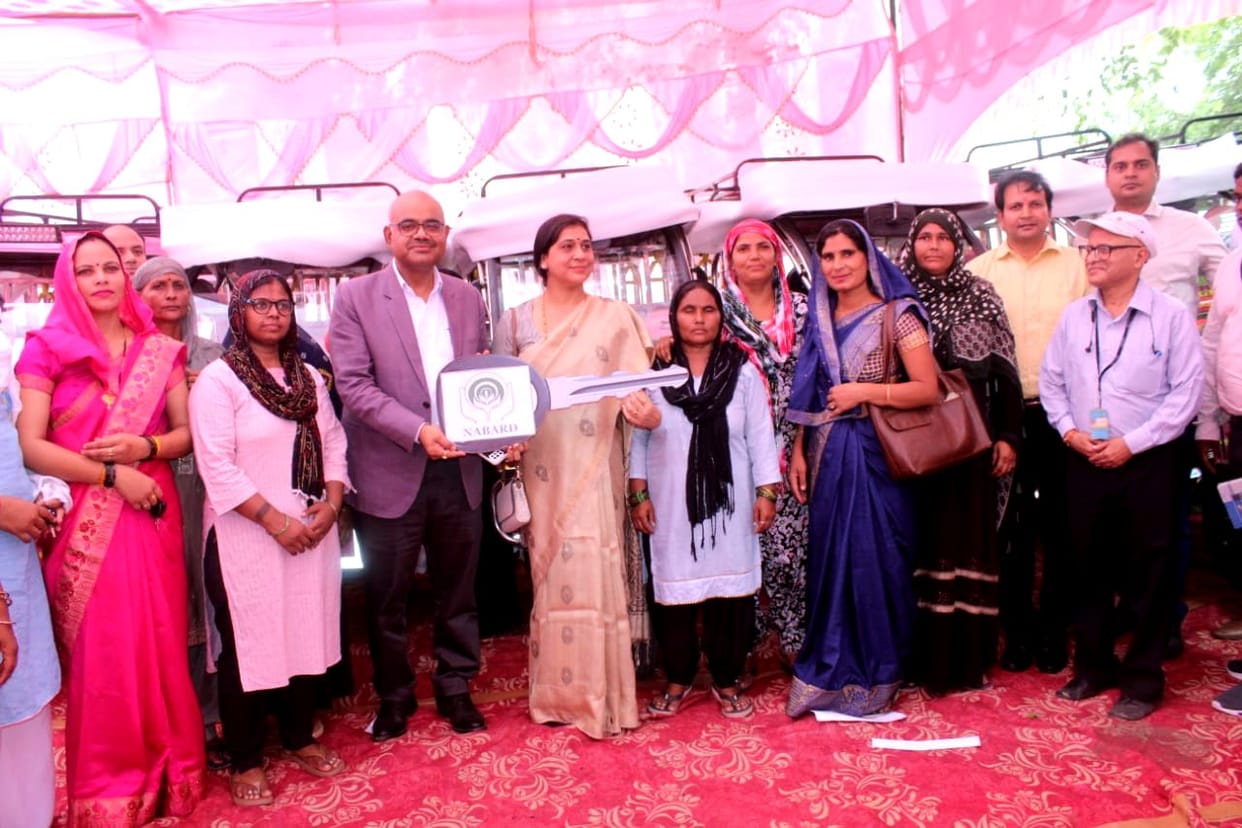 Women will drive pink e-rickshaw in Baghpat