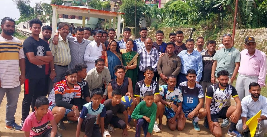 Volleyball: Tanakpur won the inaugural match