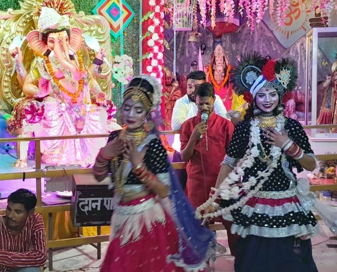 Ganesh Utsav celebrated, Ganpati Bappa's court decorated