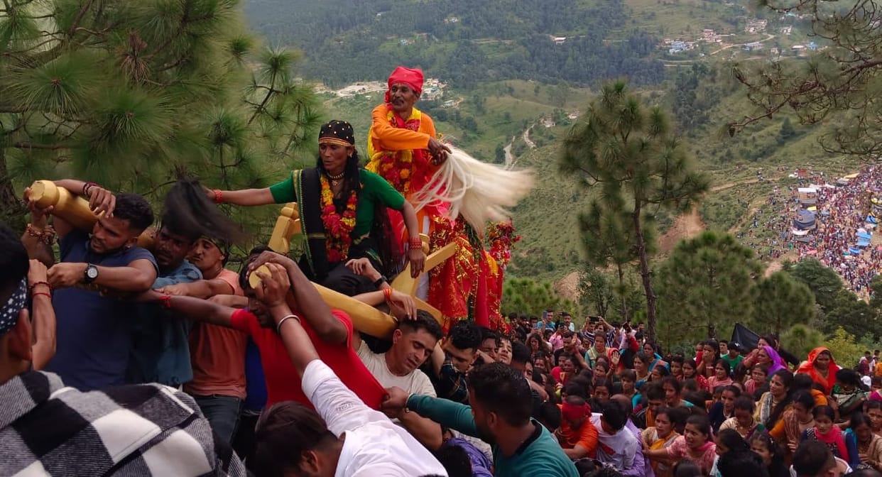 Rath Yatra started from Patan Patni and Raikot Mehar