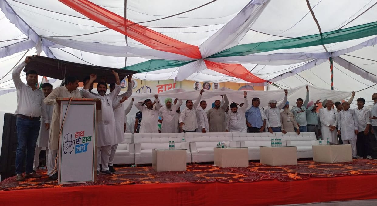 Rain disrupted public meeting, Deependra lashed out at state government