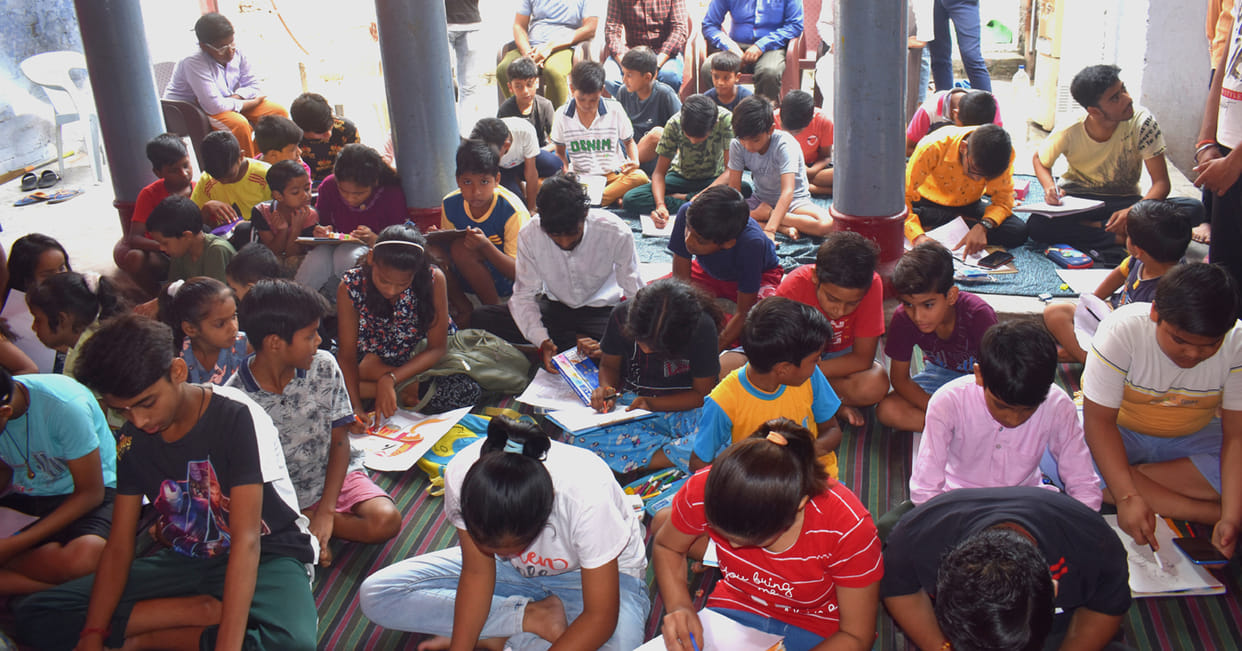 Ganesh Utsav: Mahima Saini topped in painting competition