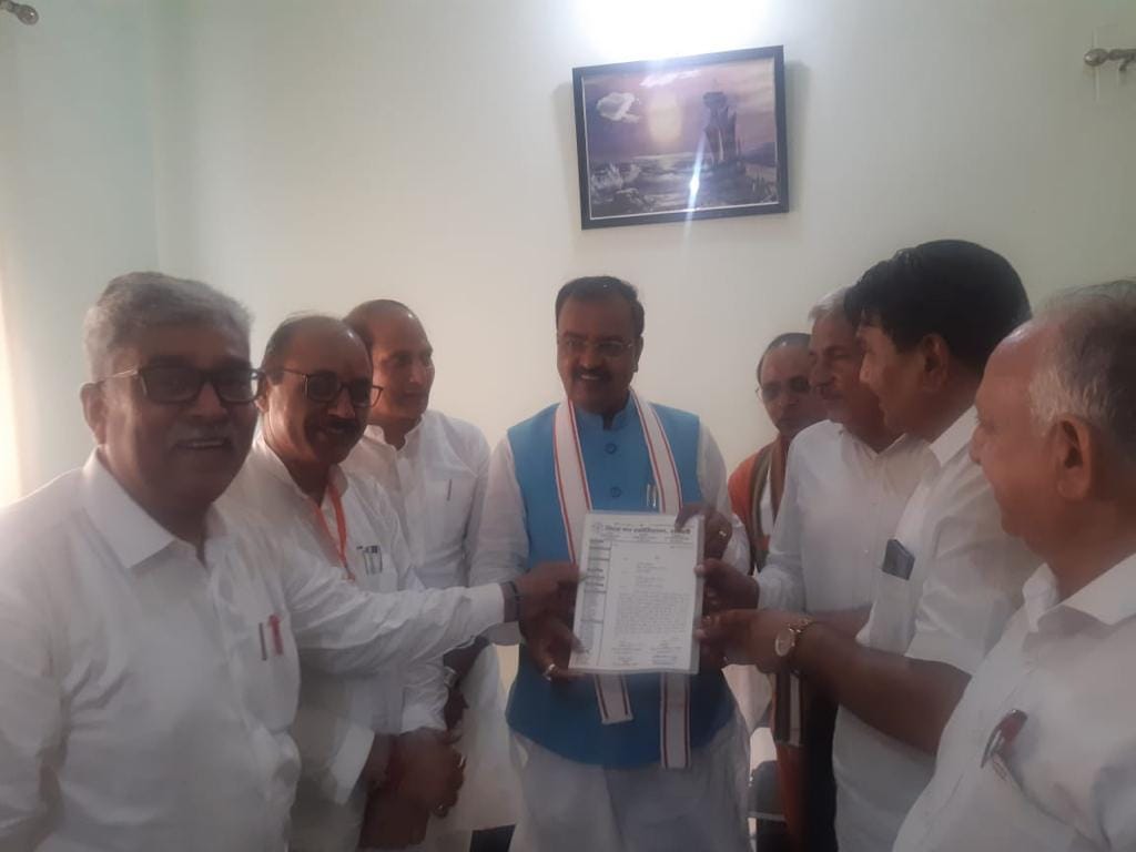 Hopes were raised that funds would be released for the construction of Collectorate, District Court and residential buildings.
