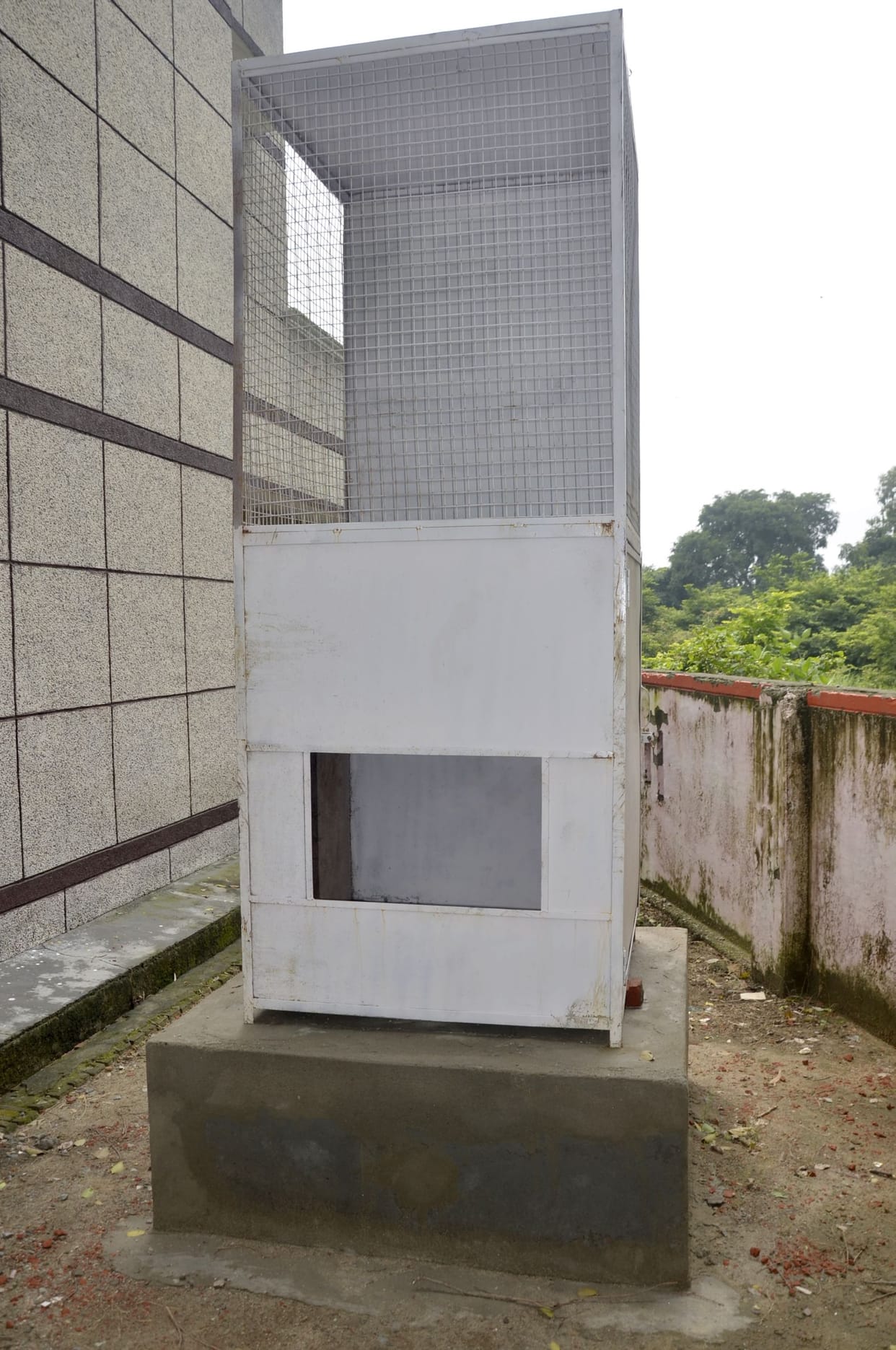RO plants will be installed at religious places and public places