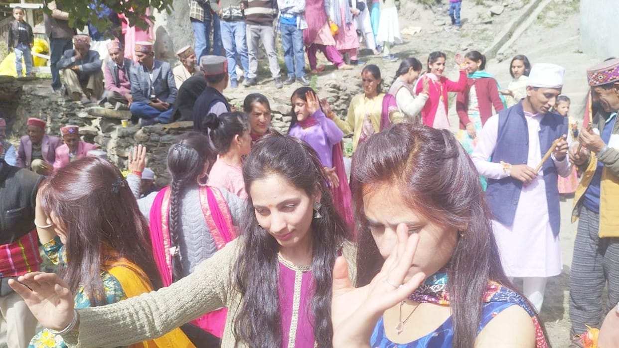The audience danced on the song Pangi Paki Thangi Lahaul Paka Jeera...