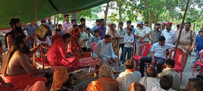 Protest of saints continues, no solution found in talks with SDM