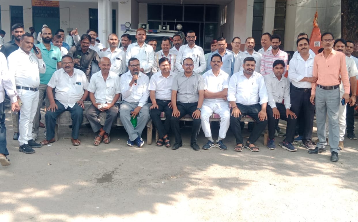 Advocates protested against the police